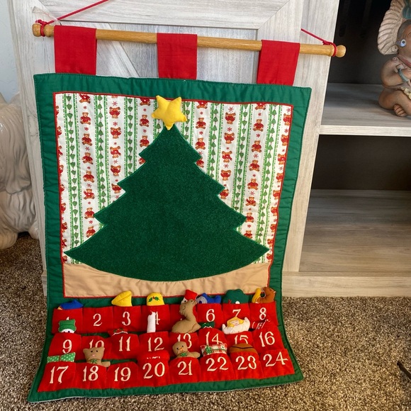 Vintage Christmas Fabric Tree Pocket velcro Advent Calendar Countdown 80s - Picture 3 of 5